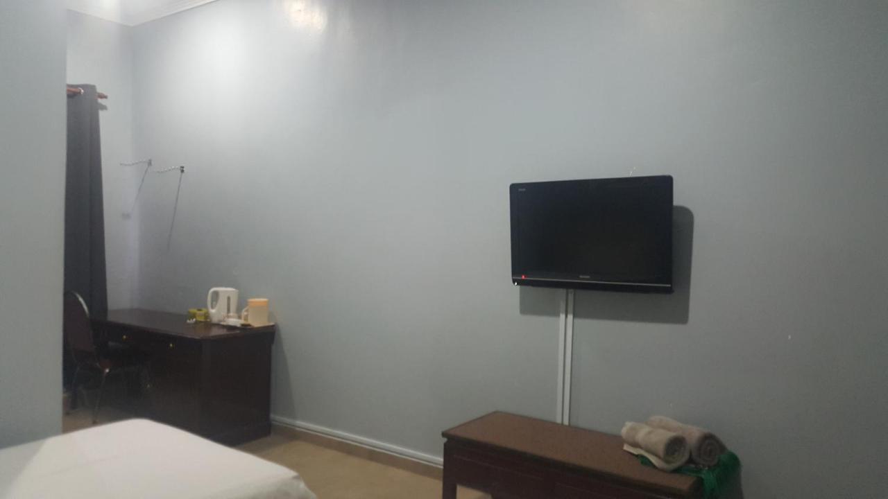 Hotel Shafura 1 Chukai Kültér fotó