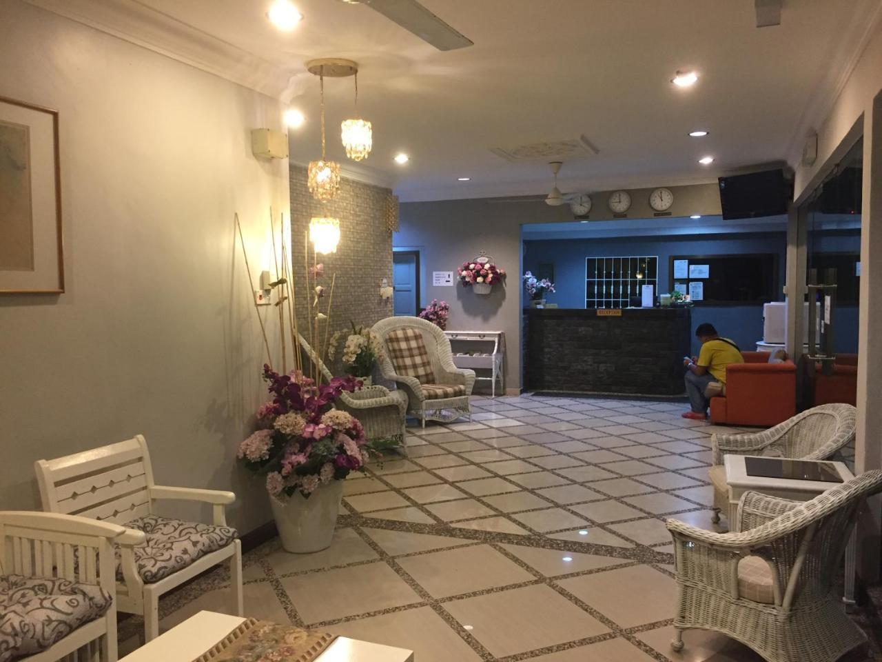 Hotel Shafura 1 Chukai Kültér fotó